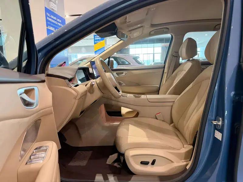 Shangjie H5 2025 Pure Electric Max Long Range Edition — миниатюра 21
