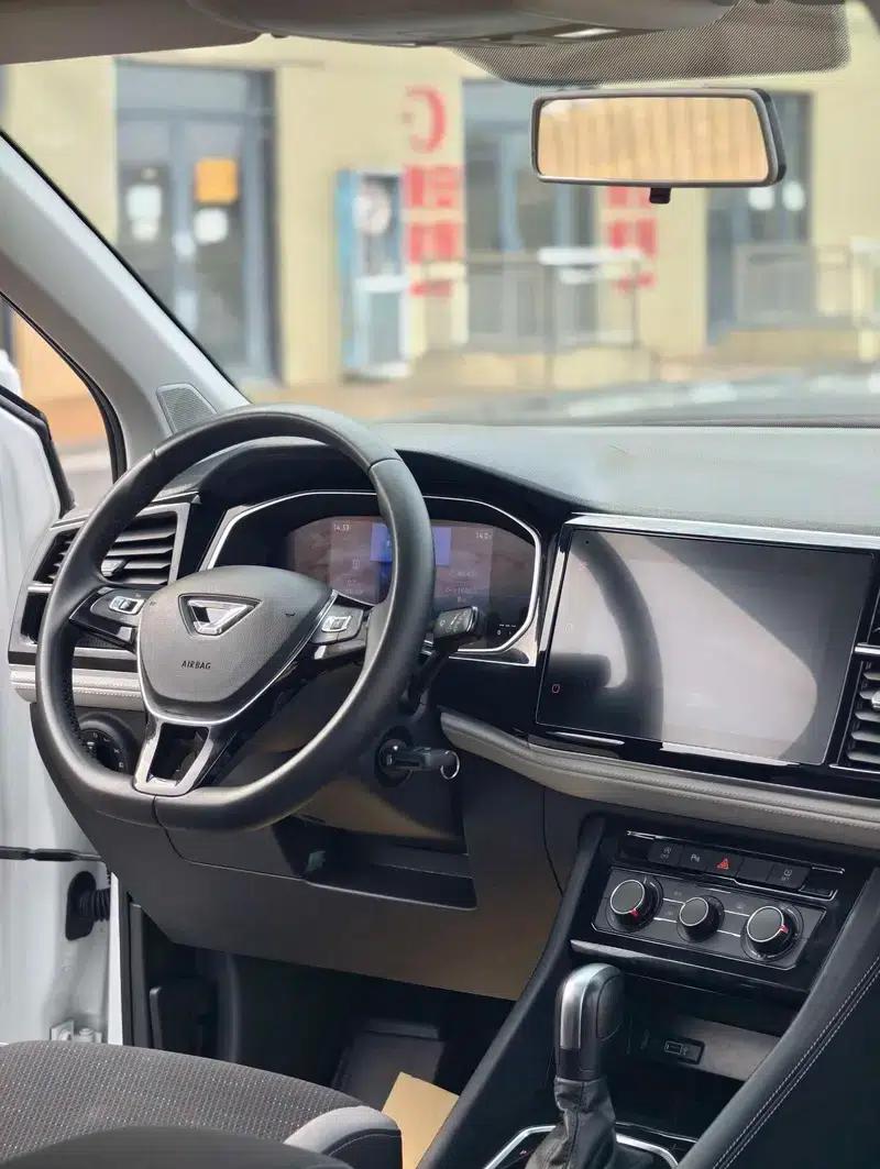 Jetta VS7 2023 280TSI Automatic Entry-Level Edition — миниатюра 12
