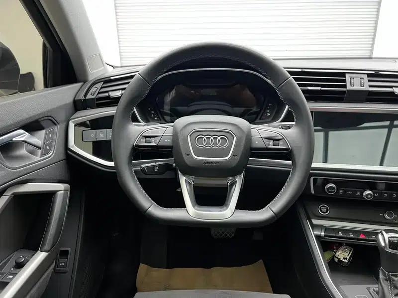 Audi Q3 2022 35 TFSI Fashion Dynamic Edition — миниатюра 14
