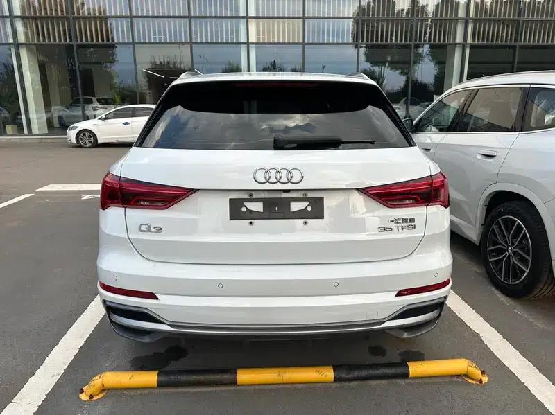 Audi Q3 2022 35 TFSI Progressive Dynamic — миниатюра 3