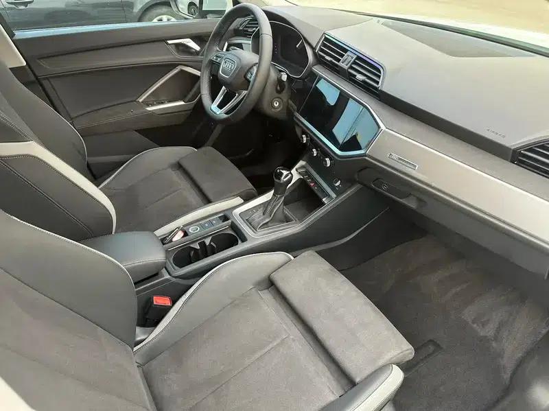 Audi Q3 2022 35 TFSI Progressive Dynamic — миниатюра 5