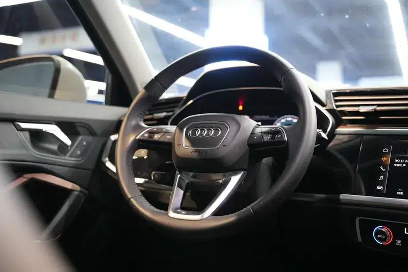 Audi Q3 2021 35 TFSI Fashion Elegance — миниатюра 12