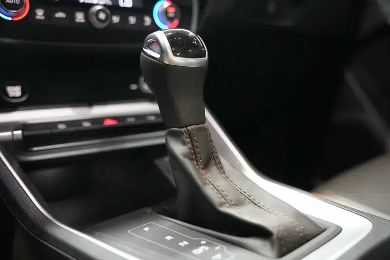 Audi Q3 2021 35 TFSI Fashion Elegance — миниатюра 17