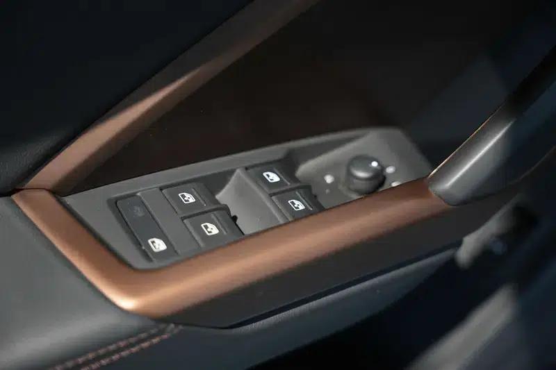 Audi Q3 2021 35 TFSI Fashion Elegance — миниатюра 21