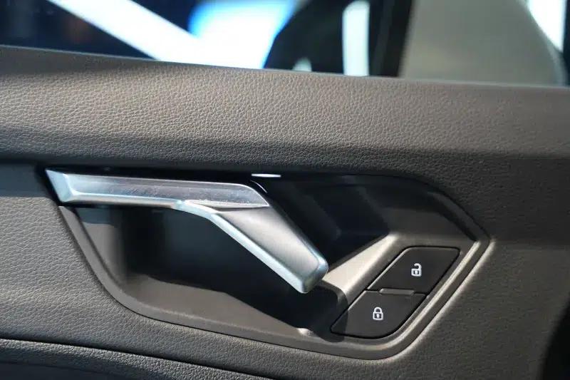 Audi Q3 2021 35 TFSI Fashion Elegance — миниатюра 22