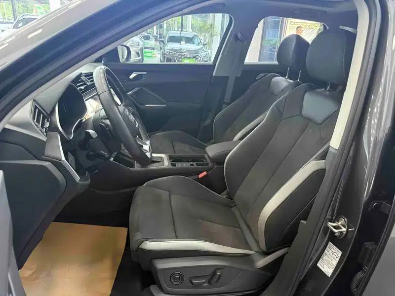 Audi Q3 2023 35 TFSI Fashion Dynamic Edition — миниатюра 17