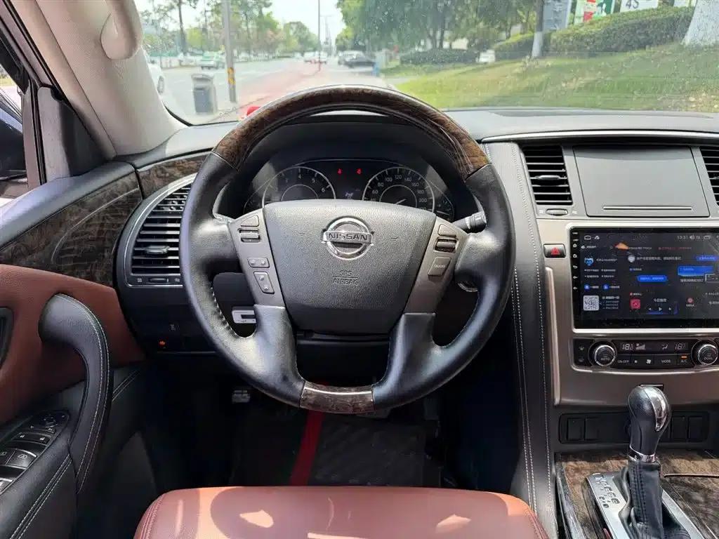Nissan Patrol 2018 4.0L Leader Edition — миниатюра 14