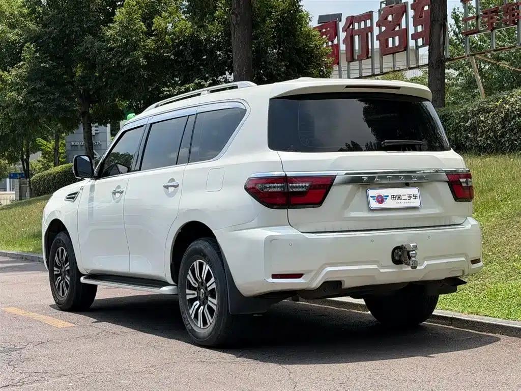 Nissan Patrol 2018 4.0L Leader Edition — миниатюра 4