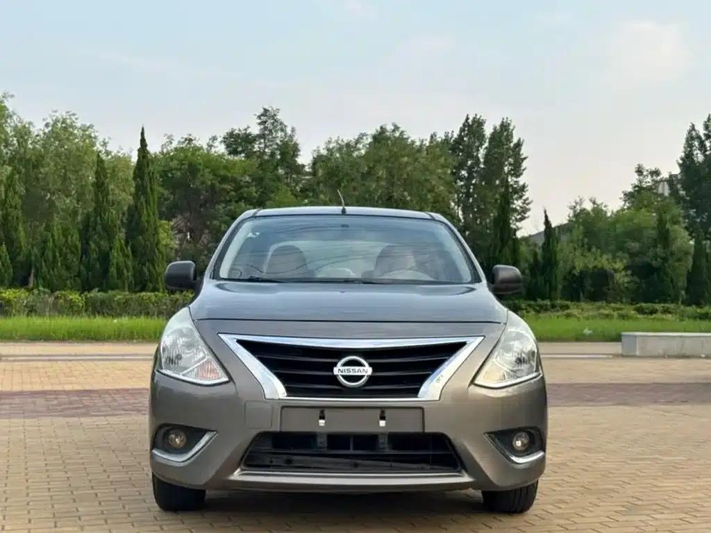 Nissan Sunny 2015 1.5XE Manual Comfort Edition — миниатюра 2
