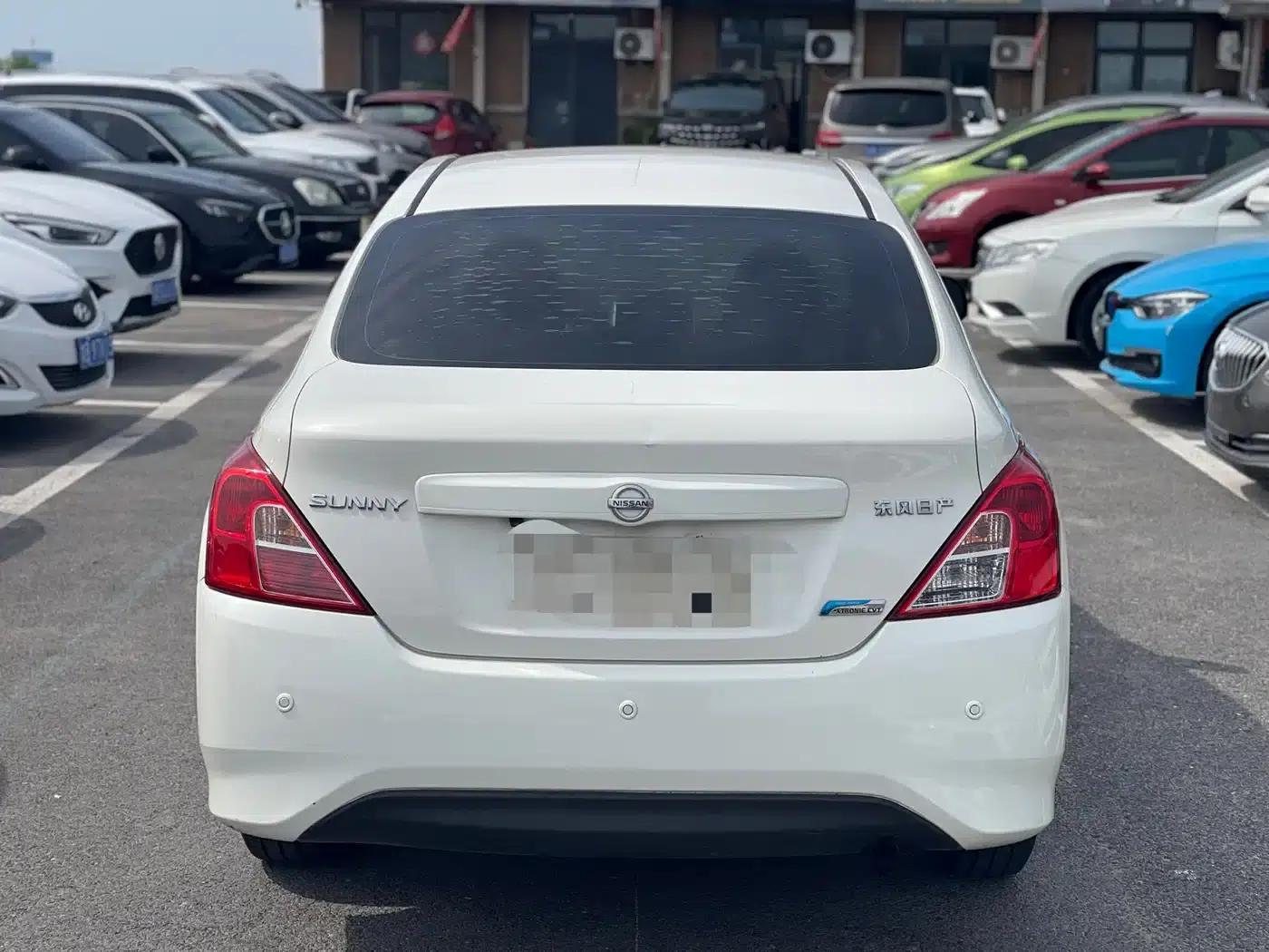 Nissan Sunny 2014 1.5XE CVT Elite Edition — миниатюра 4