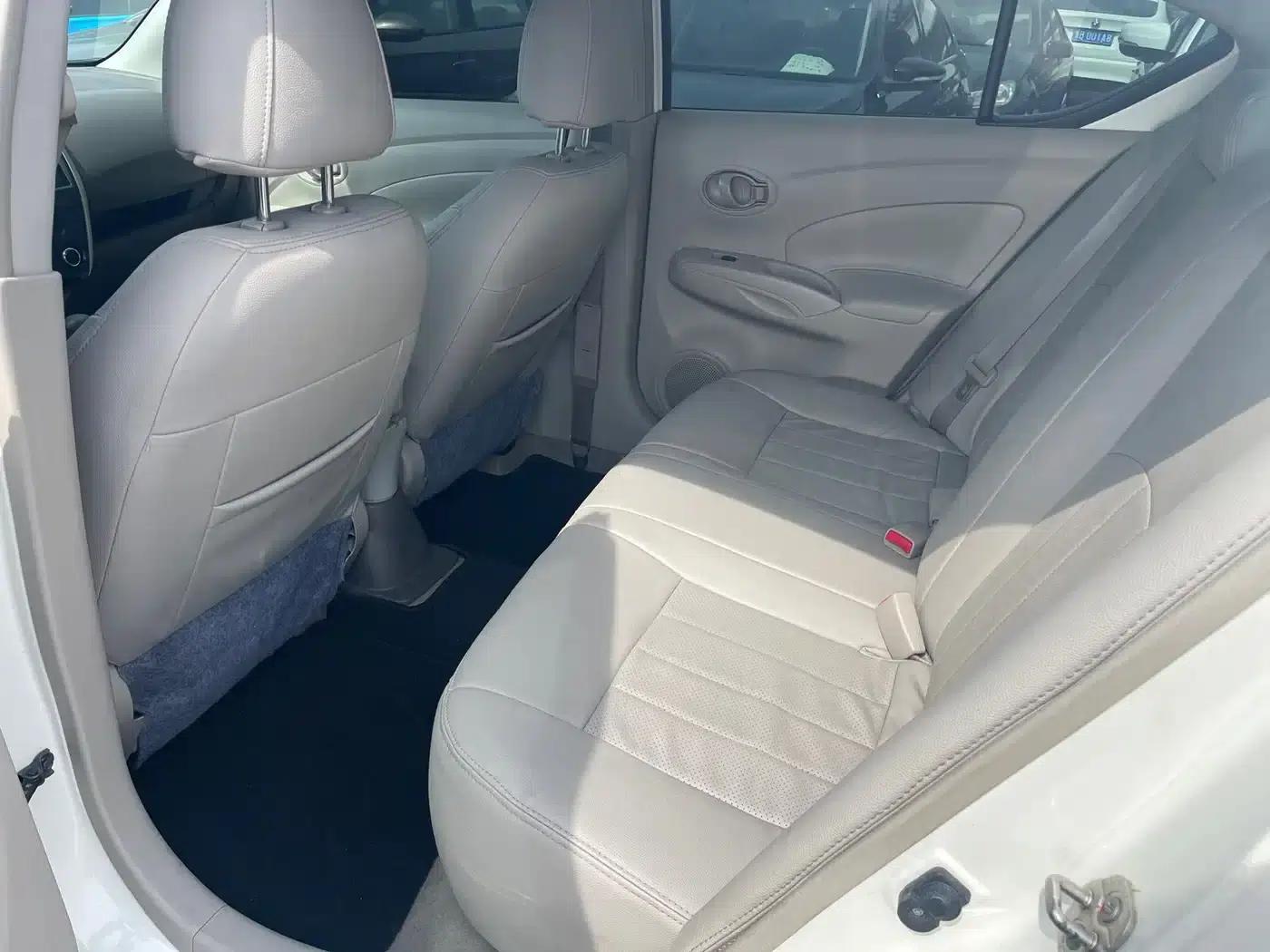 Nissan Sunny 2014 1.5XE CVT Elite Edition — миниатюра 8