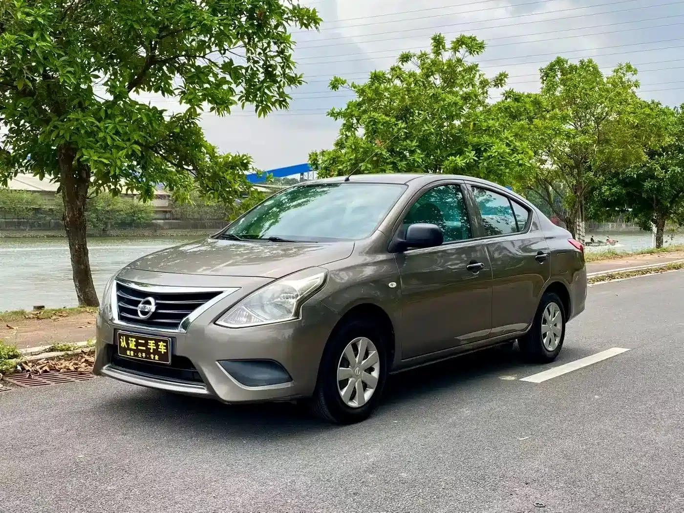 Nissan Sunny 2015 1.5XE CVT Comfort Edition — миниатюра 1