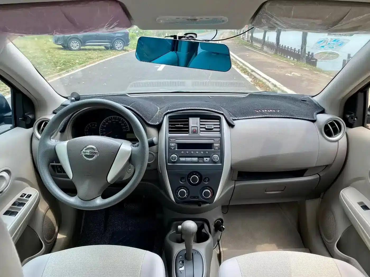 Nissan Sunny 2015 1.5XE CVT Comfort Edition — миниатюра 6