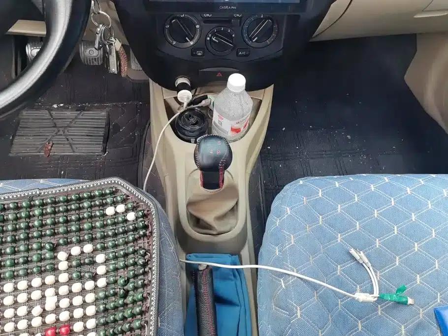 Nissan Livina 2013 1.6XE Manual Comfort Edition — миниатюра 16