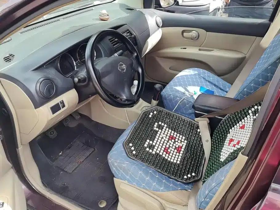 Nissan Livina 2013 1.6XE Manual Comfort Edition — миниатюра 9