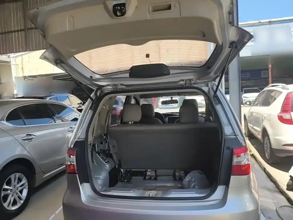 Nissan Livina 2015 1.6XE CVT Comfort Edition — миниатюра 19