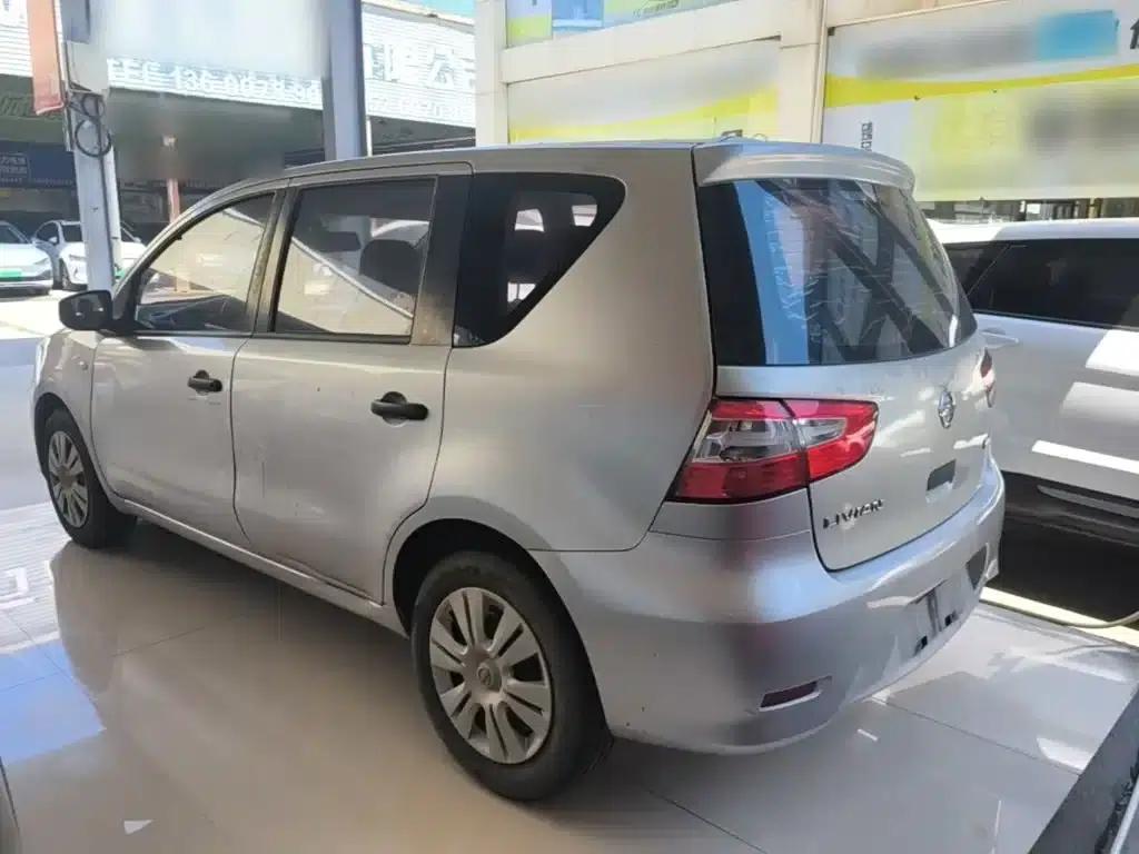 Nissan Livina 2015 1.6XE CVT Comfort Edition — миниатюра 5