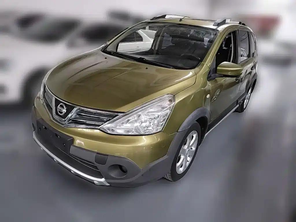 Nissan Livina 2013 Model 1.6XV CVT Deluxe Edition — миниатюра 3