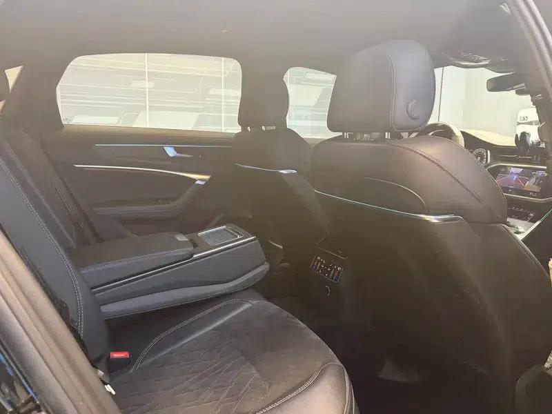 Audi A6L 2021 55 TFSI quattro Premium Dynamic Edition — миниатюра 14