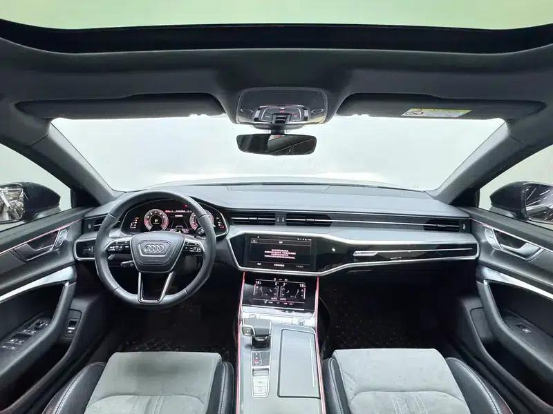 Audi A6L 2023 Facelift 45 TFSI Dynamic Edition — миниатюра 14