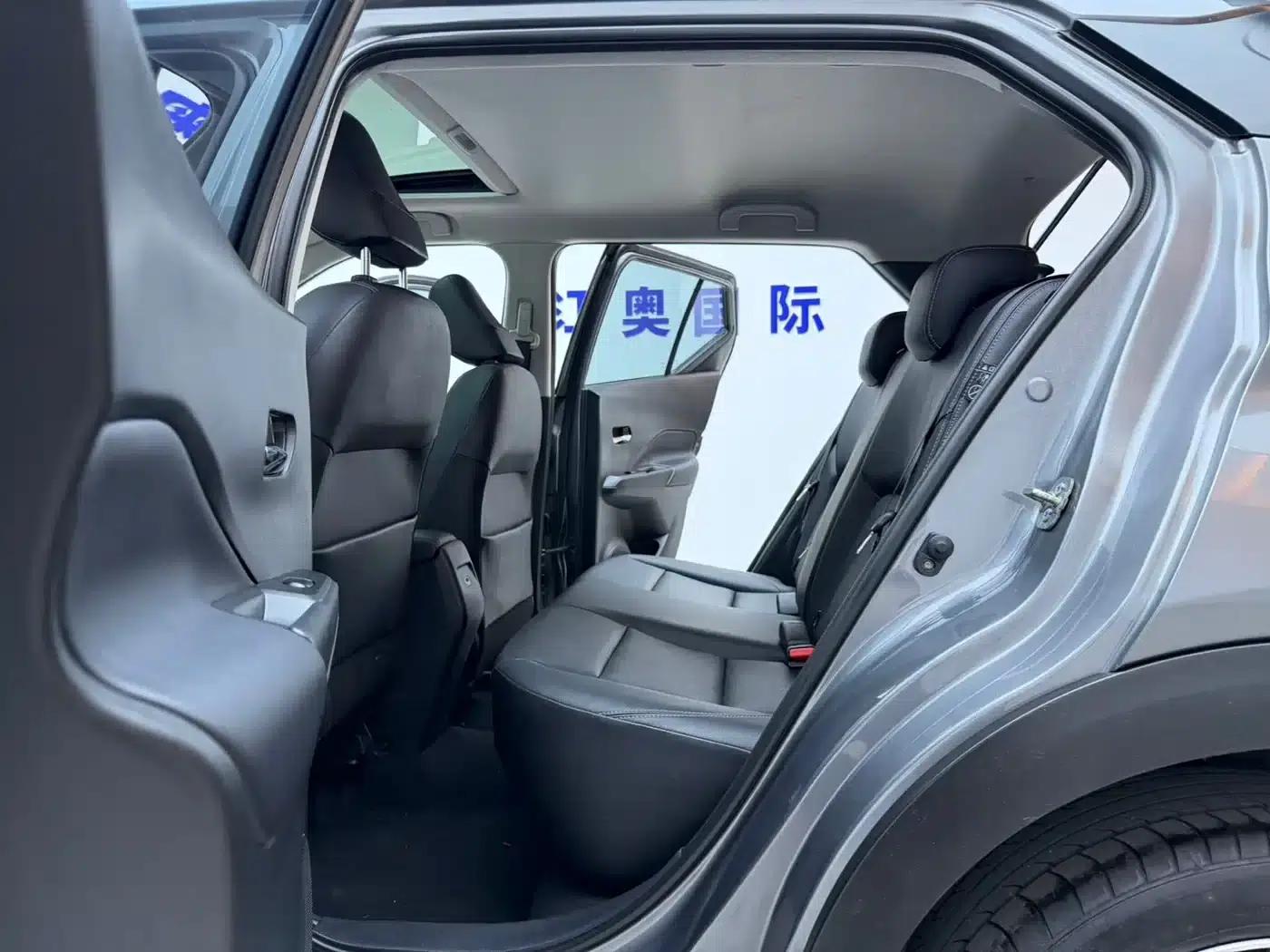 Nissan Kicks 2023 Sporty Edition 1.5L: Unleashing Power and Luxury — миниатюра 12
