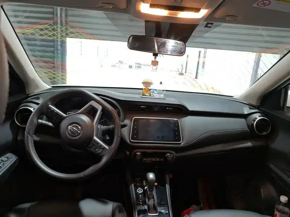 Nissan Kicks 2022 1.5L CVT XV Luxury Edition — миниатюра 4