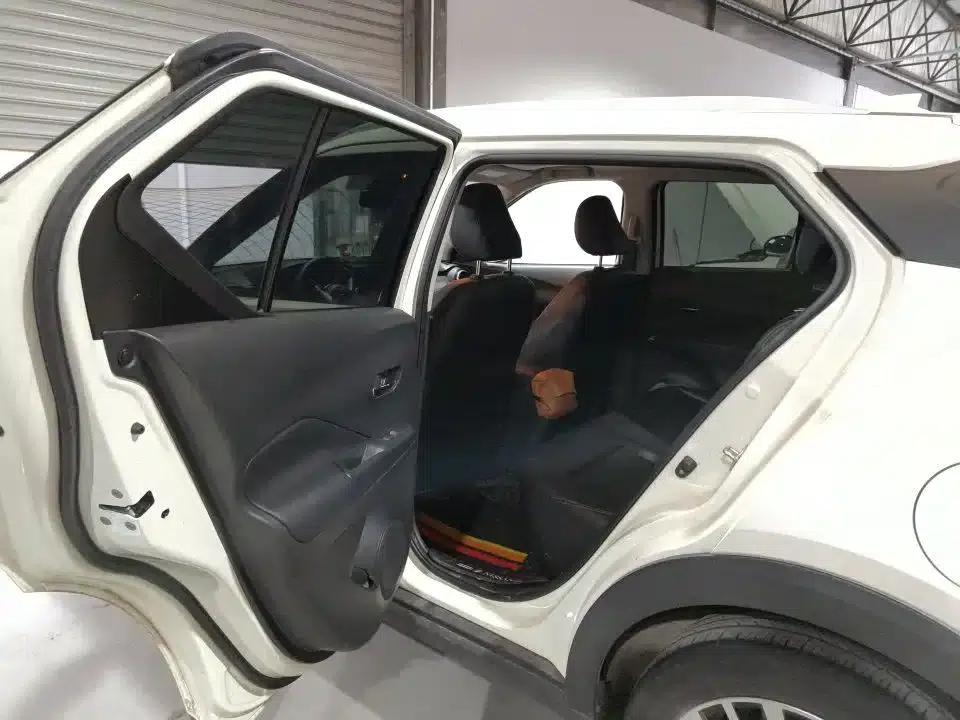 Nissan Kicks 2022 1.5L CVT XV Luxury Edition — миниатюра 7