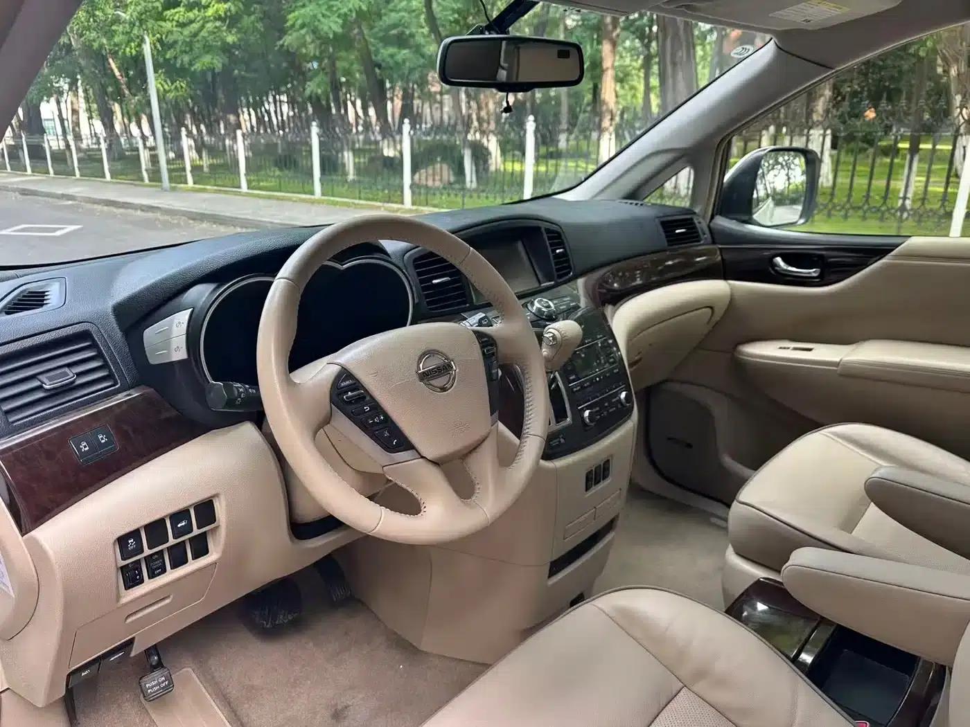 Quest 2015 3.5L SL — миниатюра 8