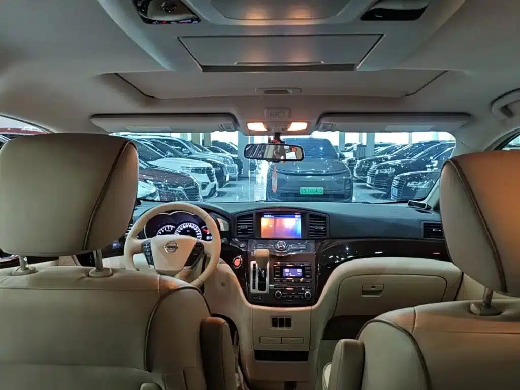 Quest 2015 3.5L SL — миниатюра 18