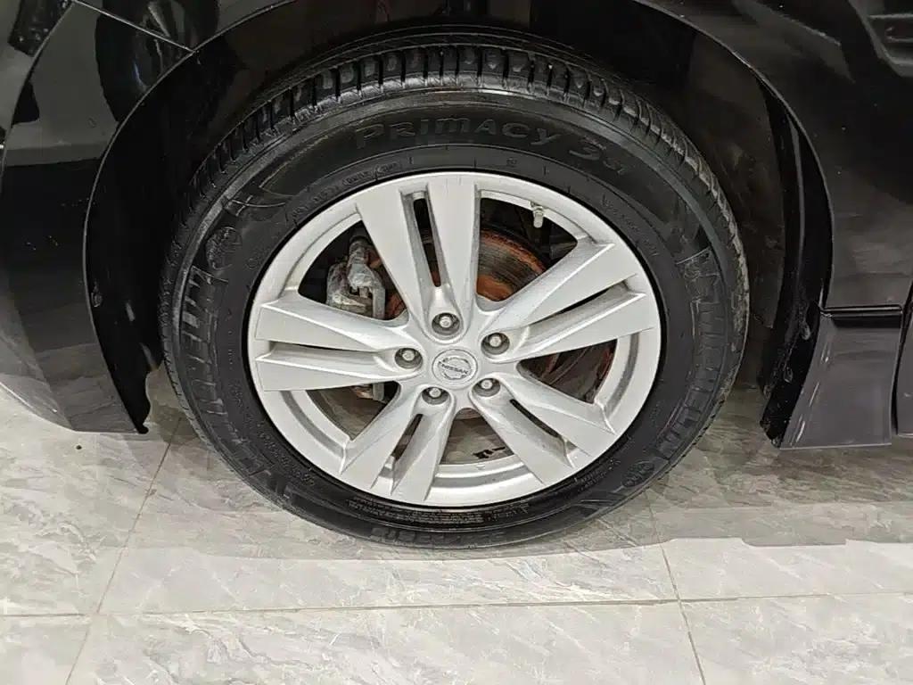 Quest 2015 3.5L SL — миниатюра 23