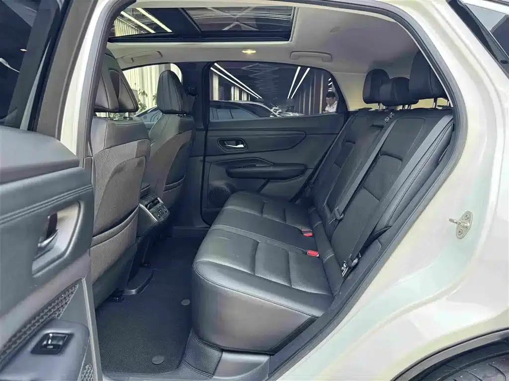 ARIYA 2022 Two-Wheel Drive Long Range Top-of-the-Line Edition — миниатюра 10