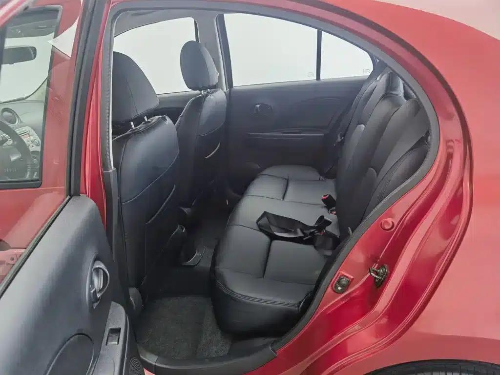 March 2010 1.5L Automatic Smart Edition — миниатюра 15