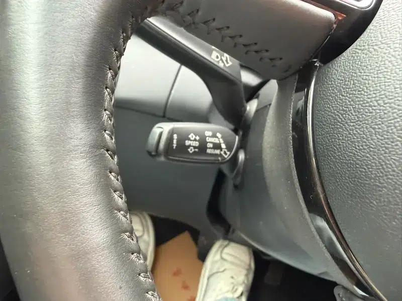 Audi A4L 2015 35 TFSI Automatic Comfort — миниатюра 15