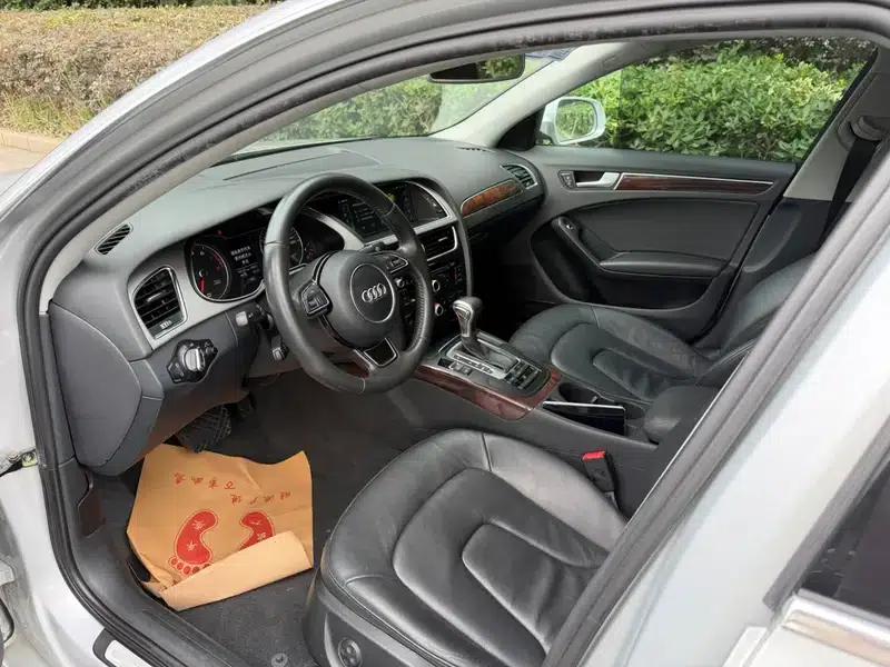 Audi A4L 2015 35 TFSI Automatic Comfort — миниатюра 20