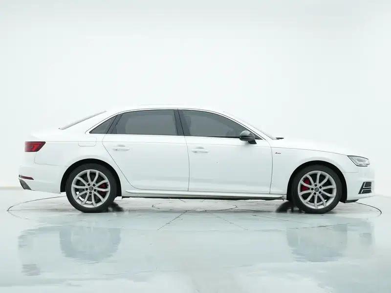 Audi A4L 2018 30th Anniversary Edition 45 TFSI quattro Individual Sport Edition — миниатюра 8