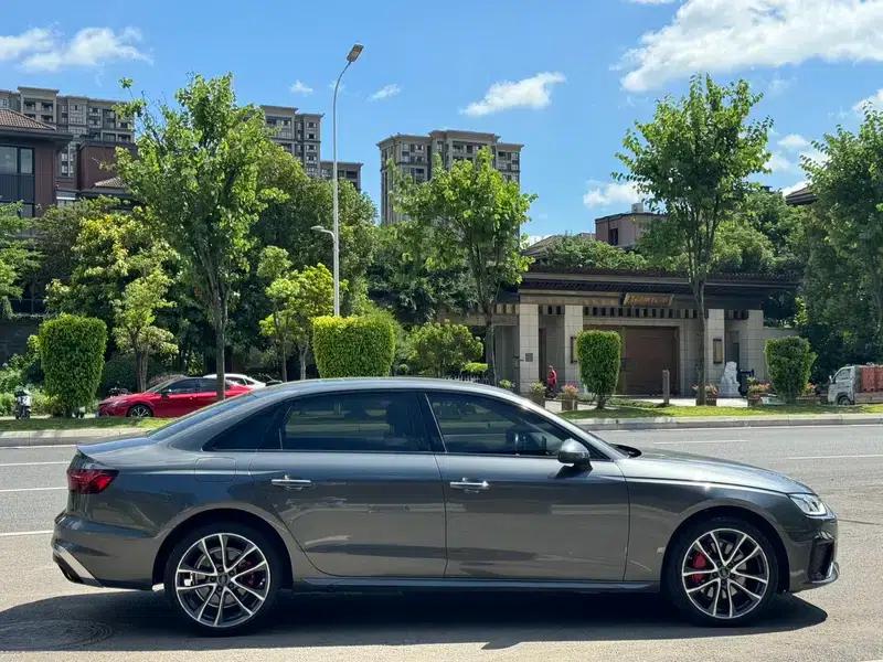 Audi A4L 2020 40 TFSI Fashion Dynamic Edition — миниатюра 8