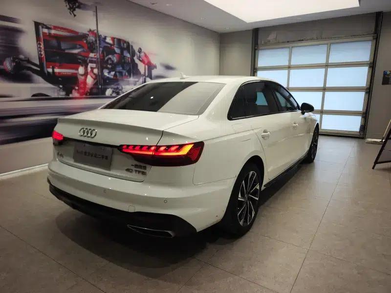 Audi A4L 2023 40 TFSI Luxury Dynamic — миниатюра 4