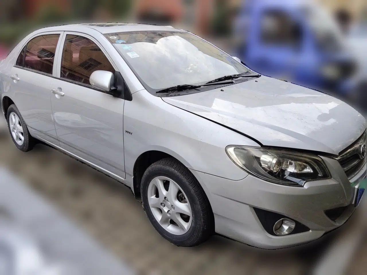 Toyota Corolla EX 2013 1.6L Manual Excellence Edition — миниатюра 3