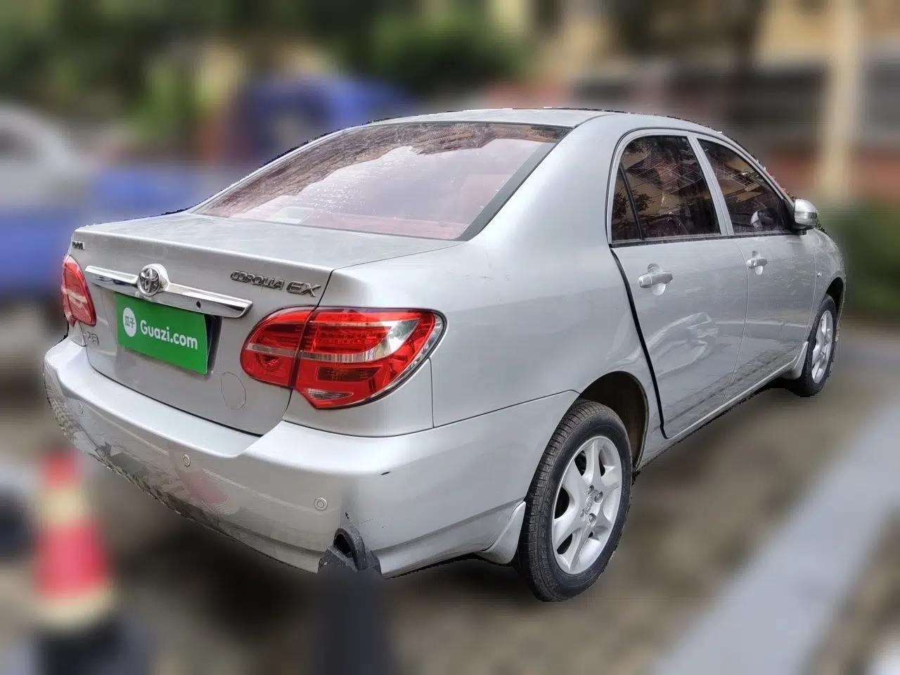 Toyota Corolla EX 2013 1.6L Manual Excellence Edition — миниатюра 6