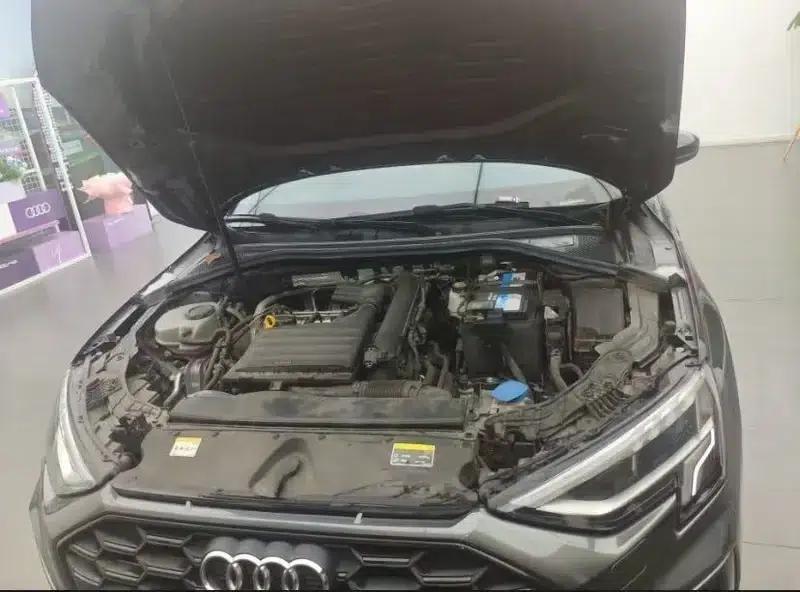 2022 Audi A3 A3L Limousine 35 TFSI Luxury Sport — миниатюра 5