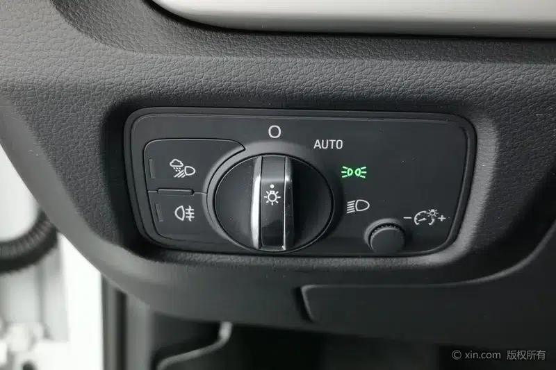Audi A3 2020 Sportback 35 TFSI Progressive (China VI Emission Standard) — миниатюра 17