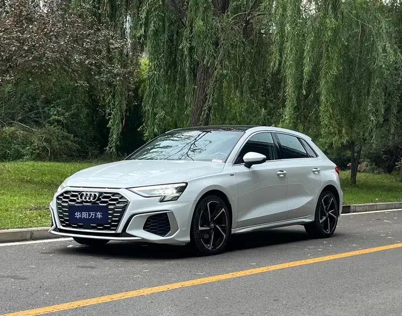 Audi A3 2022 Sportback 35 TFSI Fashion Sport — миниатюра 1