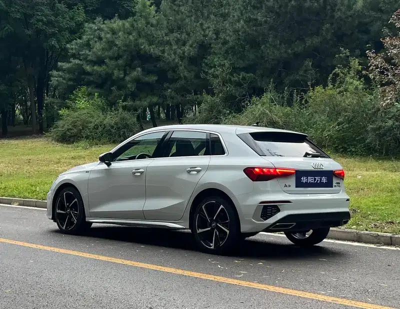 Audi A3 2022 Sportback 35 TFSI Fashion Sport — миниатюра 4