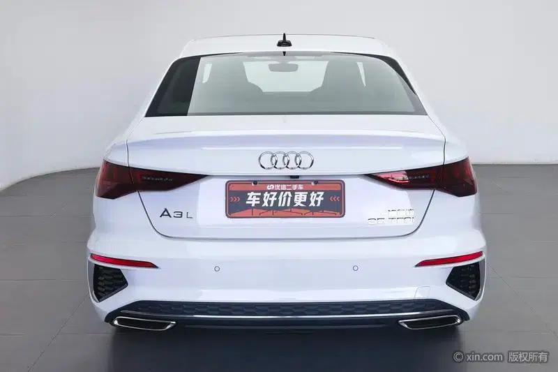 2024 Audi A3 A3L Limousine 35 TFSI Fashion Sport — миниатюра 3