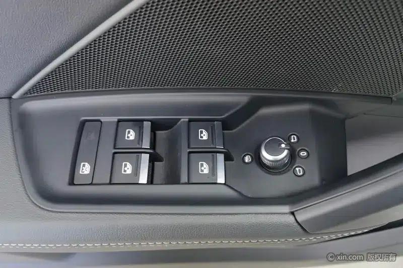 2024 Audi A3 A3L Limousine 35 TFSI Fashion Sport — миниатюра 23