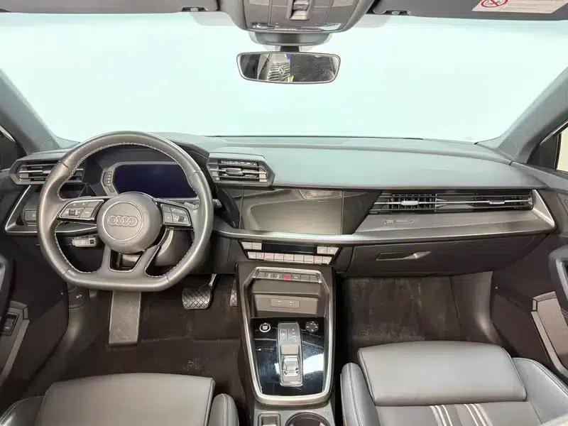 Audi A3 2022 Sportback 35 TFSI Fashion Sport — миниатюра 12