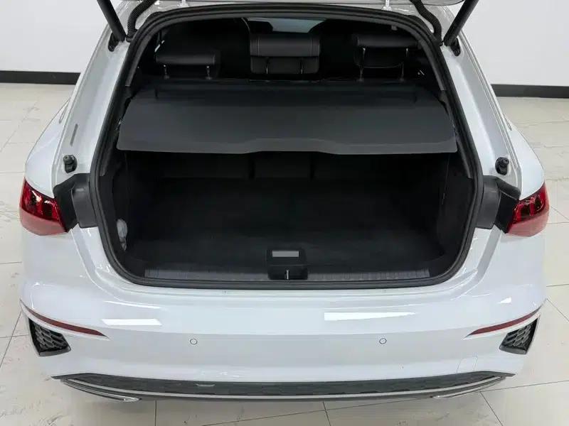 Audi A3 2022 Sportback 35 TFSI Fashion Sport — миниатюра 20