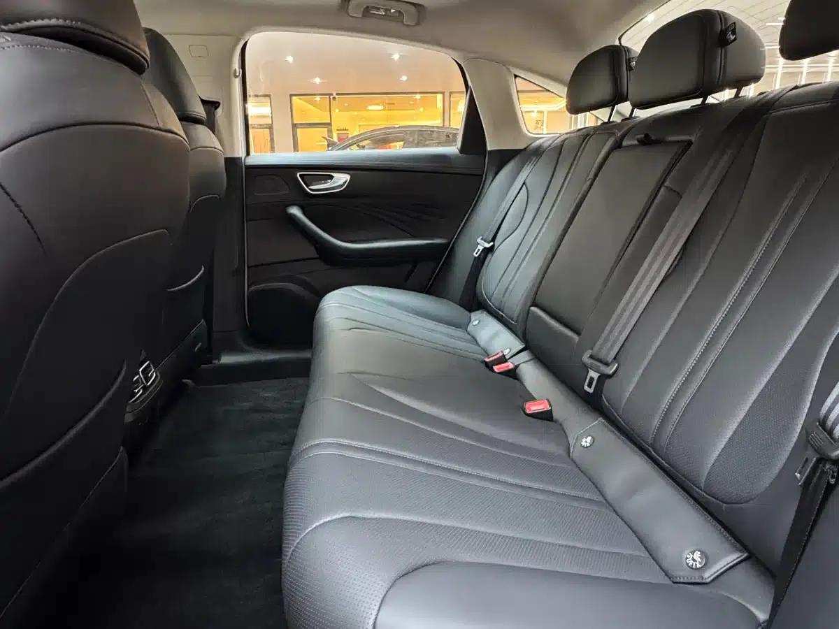 Roewe D7 2023 DMH 125km Super Edition — миниатюра 13