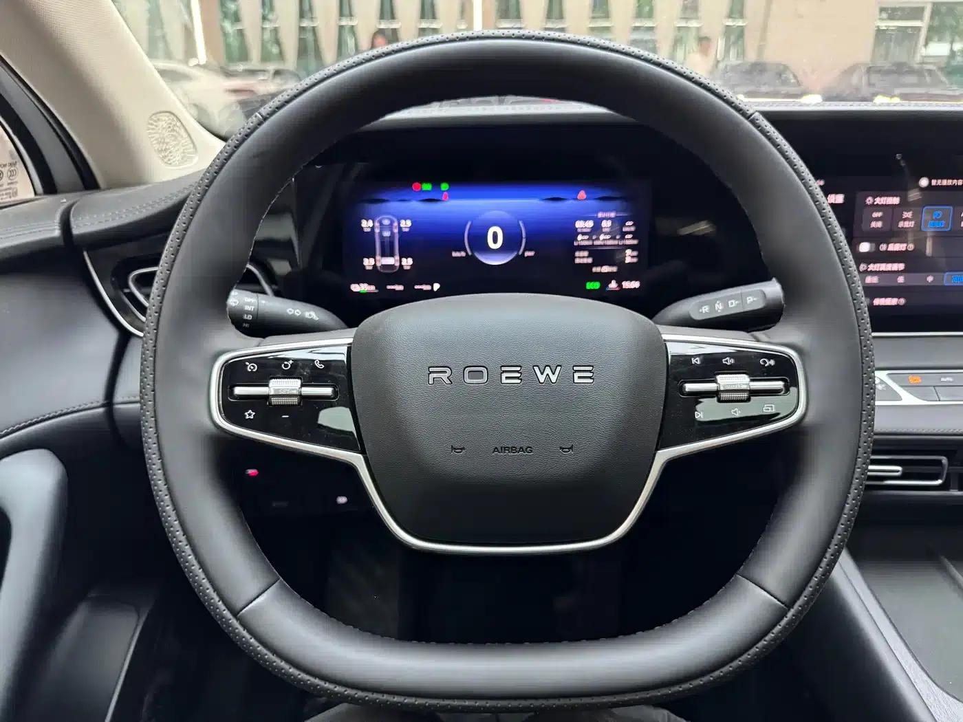 Roewe D7 2023 DMH 125km Super Edition — миниатюра 19