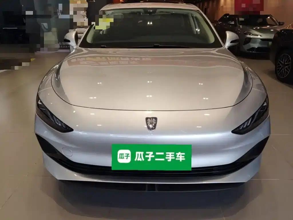 Roewe D7 2025 DMH 125km World Champion Edition — миниатюра 3